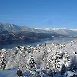 別荘 Ferienhaus2, Ideal Fuer 2 Paare Und , Terrasse, 85m2, 2 Baeder, Aktivurlaub Am Und In Den Bergen デーブリアッハ