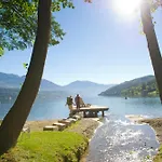 別荘 Ferienhaus2, Ideal Fuer 2 Paare Und , Terrasse, 85m2, 2 Baeder, Aktivurlaub Am Und In Den Bergen デーブリアッハ