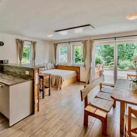 2ferienhaus, Ideal Fuer 2 Paare Und , Terrasse, 85m2, 2 Baeder, Aktivurlaub Am Und In Den Bergen 別荘 *