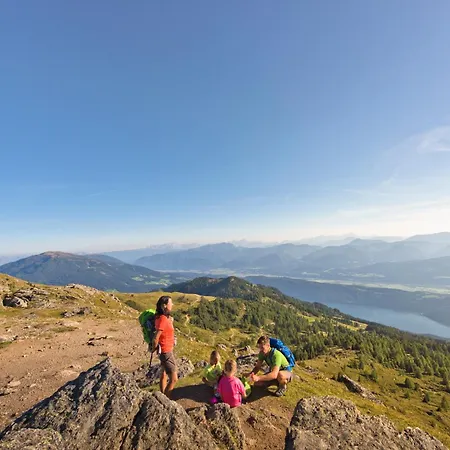 2ferienhaus, Ideal Fuer 2 Paare Und , Terrasse, 85m2, 2 Baeder, Aktivurlaub Am Und In Den Bergen