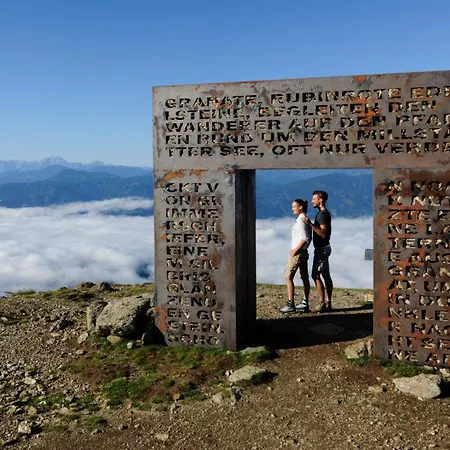 Dom wakacyjny Ferienhaus2, Ideal Fuer 2 Paare Und , Terrasse, 85m2, 2 Baeder, Aktivurlaub Am Und In Den Bergen
