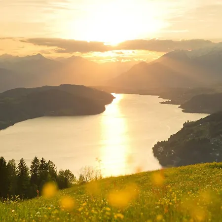 Ferienhaus2, Ideal Fuer 2 Paare Und , Terrasse, 85m2, 2 Baeder, Aktivurlaub Am Und In Den Bergen Vakantiehuis