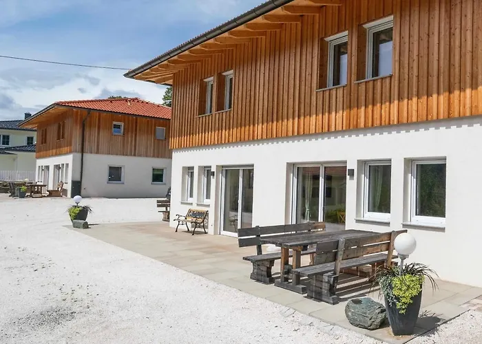 Ferienhaus2, Ideal Fuer 2 Paare Und , Terrasse, 85m2, 2 Baeder, Aktivurlaub Am Und In Den Bergen Dom wakacyjny