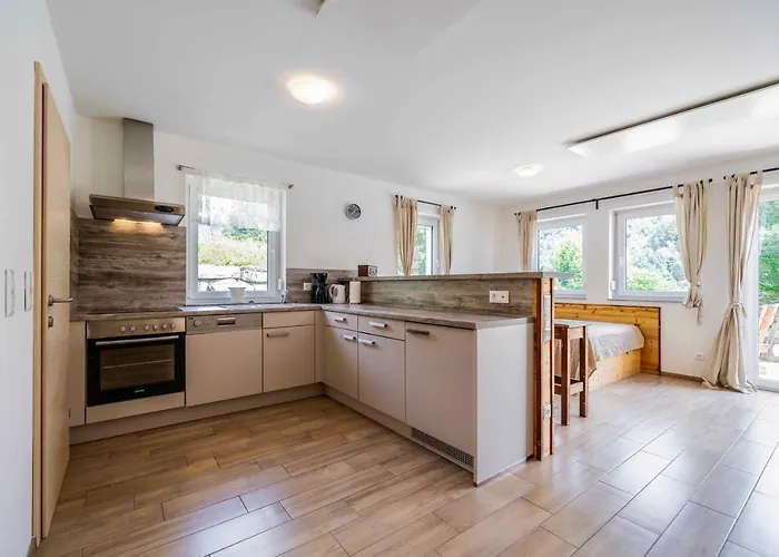 Ferienhaus2, Ideal Fuer 2 Paare Und , Terrasse, 85m2, 2 Baeder, Aktivurlaub Am Und In Den Bergen Dom wakacyjny Döbriach