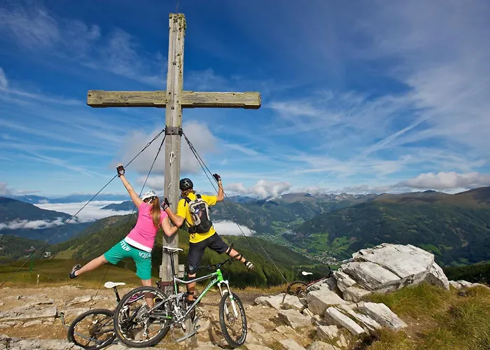 Dom wakacyjny Ferienhaus2, Ideal Fuer 2 Paare Und , Terrasse, 85m2, 2 Baeder, Aktivurlaub Am Und In Den Bergen